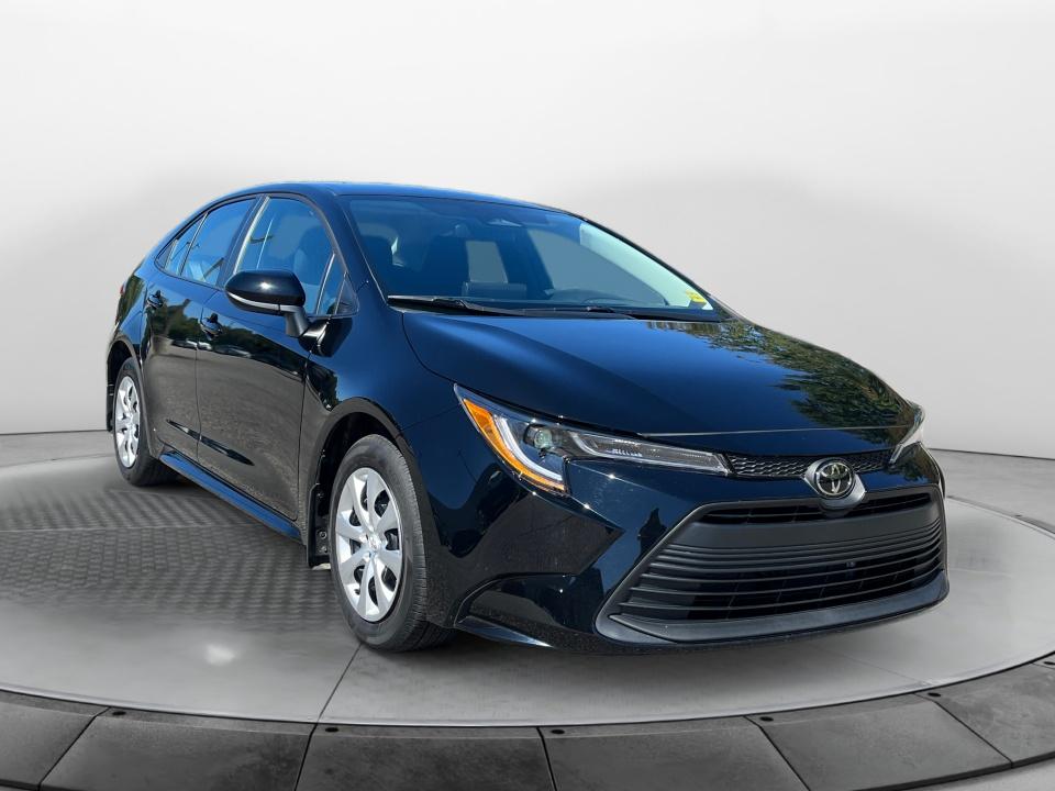 Black 2025 Toyota Corolla Sedan Front-Wheel Drive Automatic