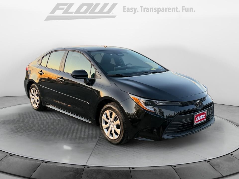 2026 Toyota Corolla LE FWD