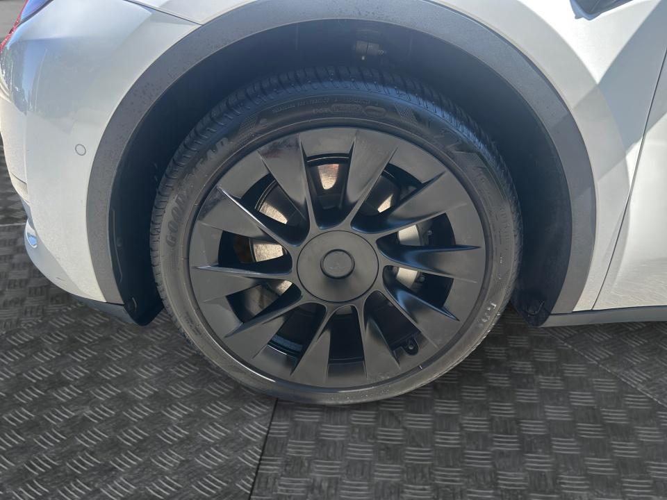 Used 2021 Tesla Model Y SUV