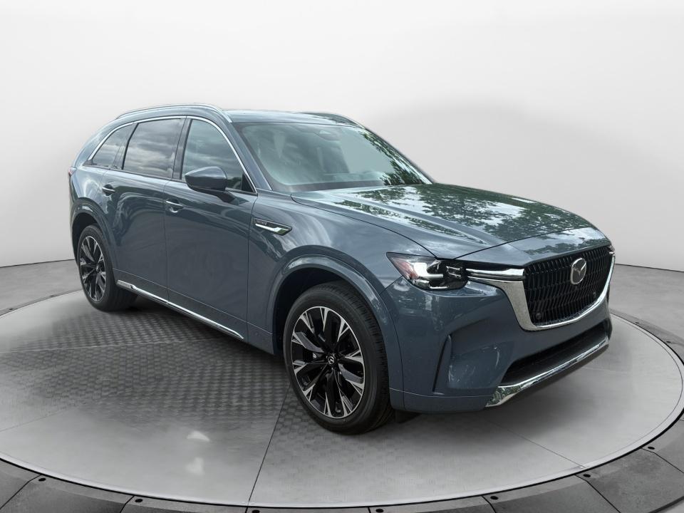 ファページ 2026 Mazda CX-90 | Flow Automotive Companies
