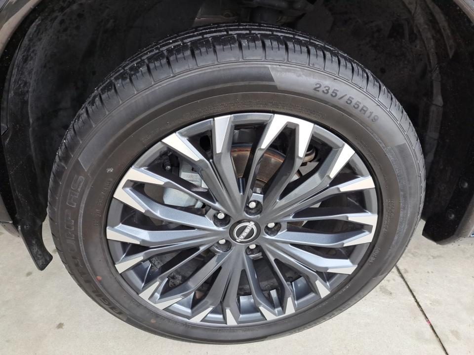 Used 2025 Nissan Rogue SUV