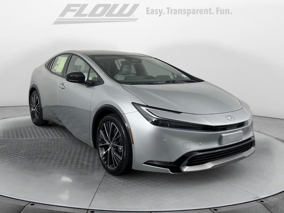 2026 Toyota Prius Limited FWD's photo