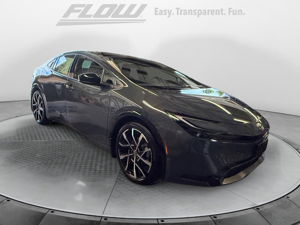 2026 Toyota Prius XSE's photo
