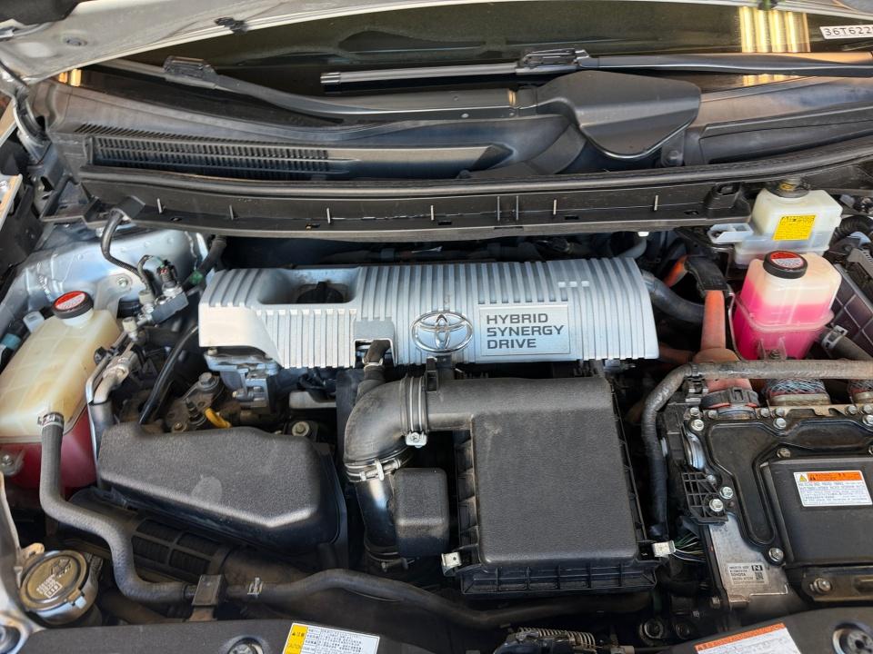 Used 2015 Toyota Prius Hatchback