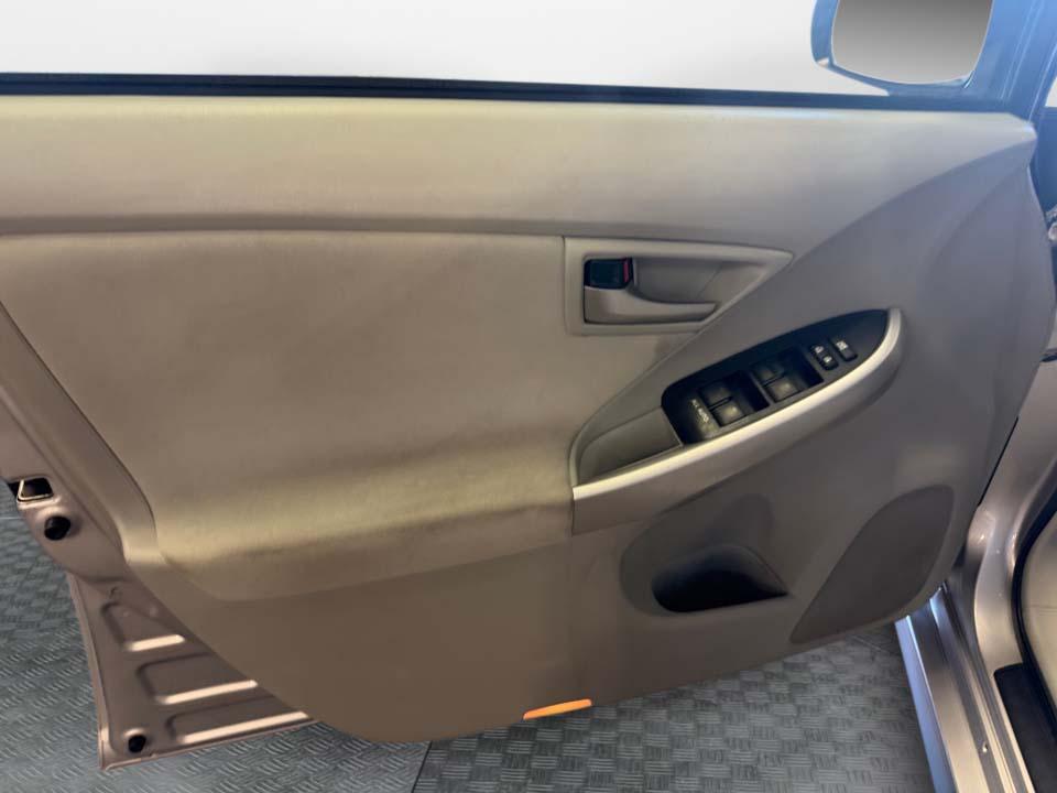 Used 2015 Toyota Prius Hatchback