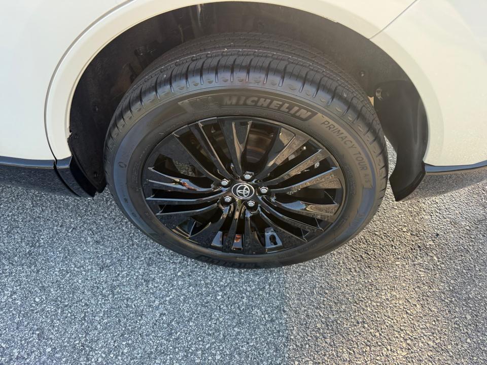 Used 2024 Toyota Venza SUV