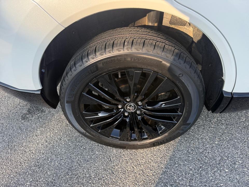 Used 2024 Toyota Venza SUV