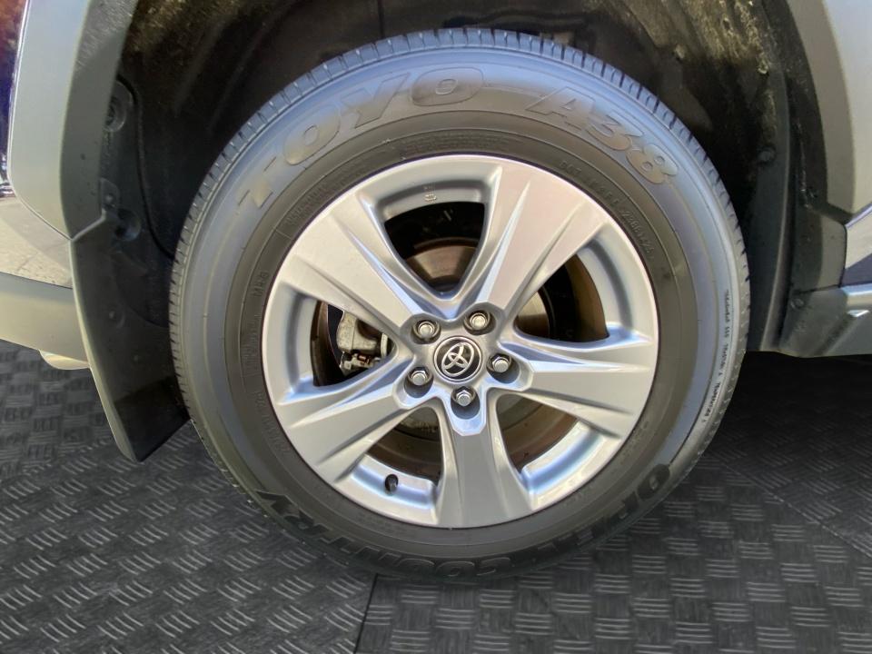 Used 2025 Toyota RAV4 Híbrido SUV