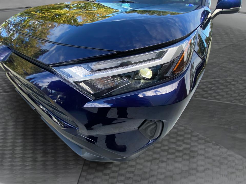 Used 2025 Toyota RAV4 Híbrido SUV
