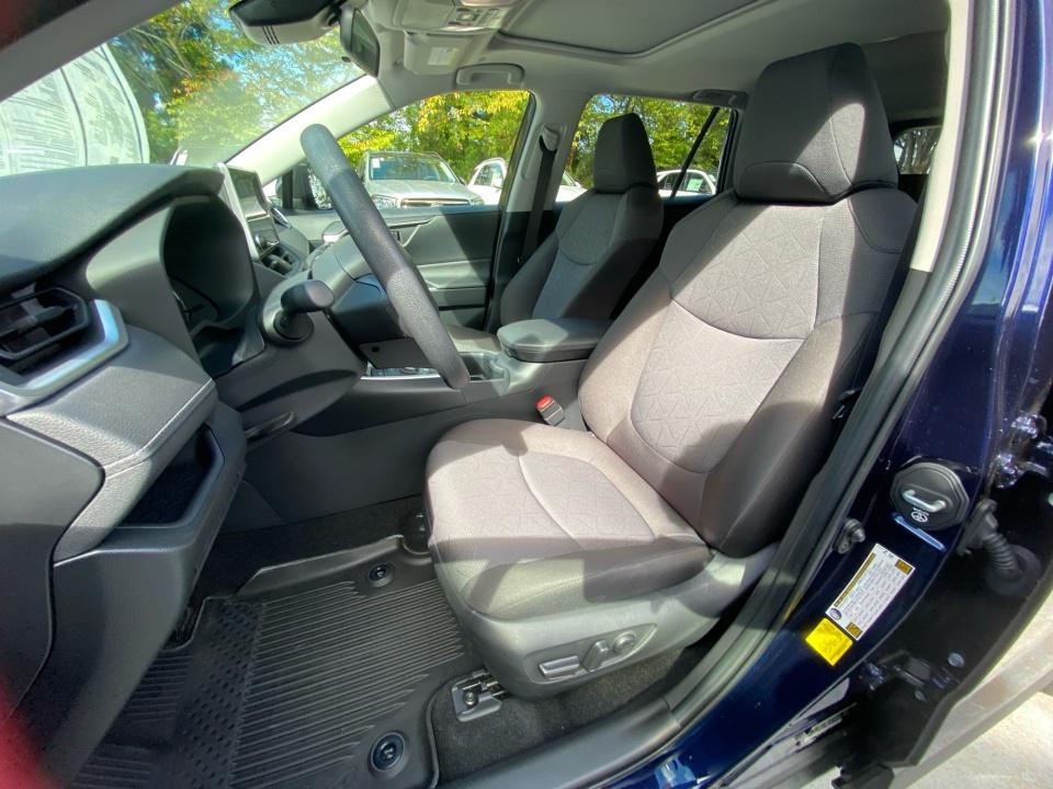Used 2025 Toyota RAV4 Híbrido SUV