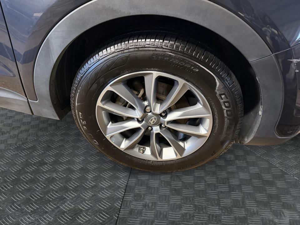 Used 2017 Hyundai Santa Fe SUV