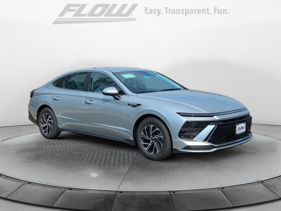 2026 Hyundai Sonata Hybrid