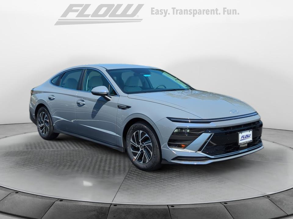 2026 Hyundai Sonata Hybrid