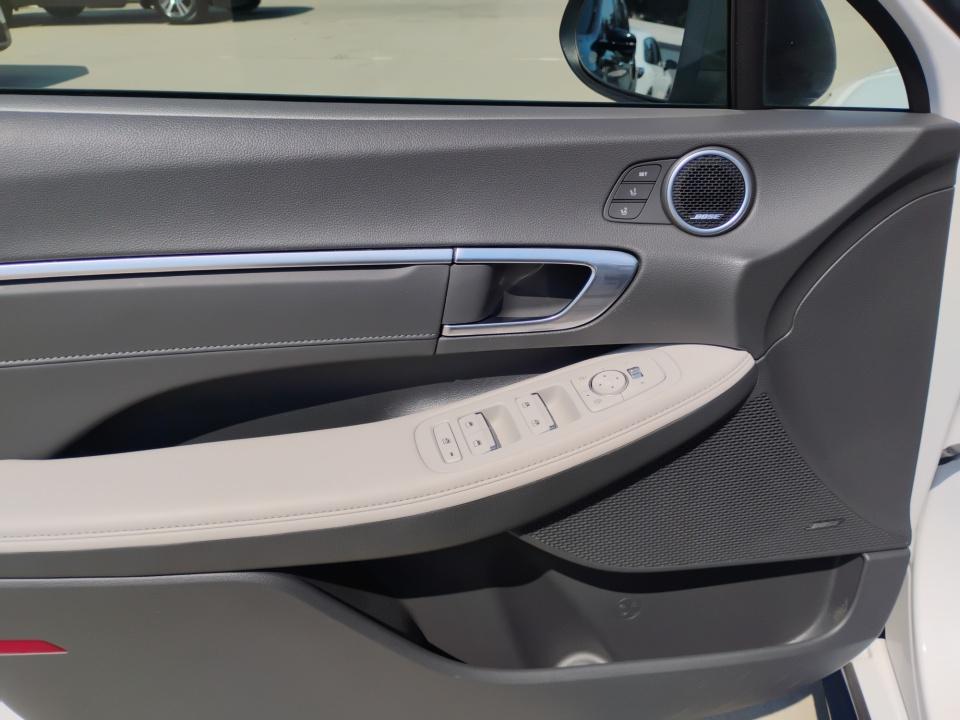Used 2023 Hyundai Sonata Hybrid Sedan