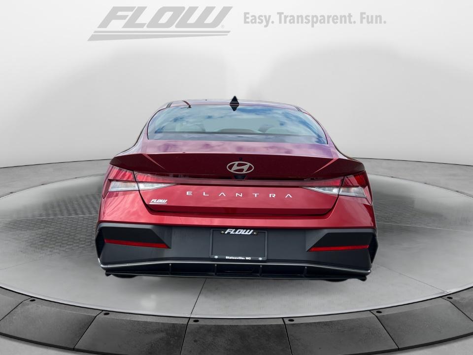 Used 2024 Hyundai Elantra Sedan