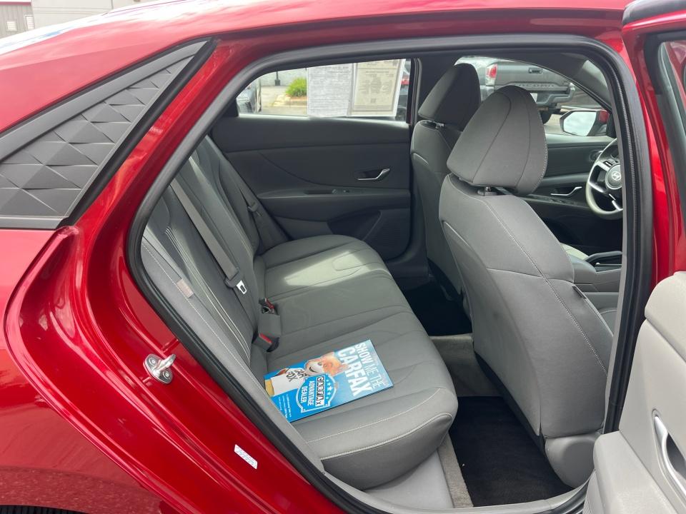 Used 2024 Hyundai Elantra Sedan