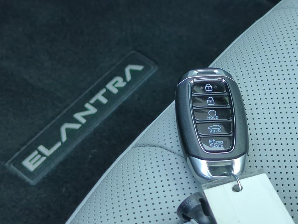 Used 2023 Hyundai Elantra Hybrid Sedan