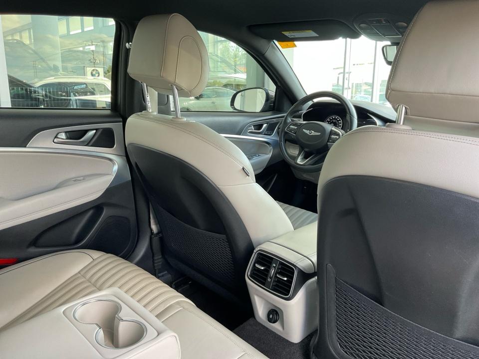 Used 2023 Genesis G70 Sedan