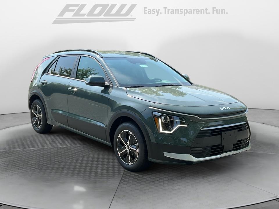 2025 Kia Niro EX's photo