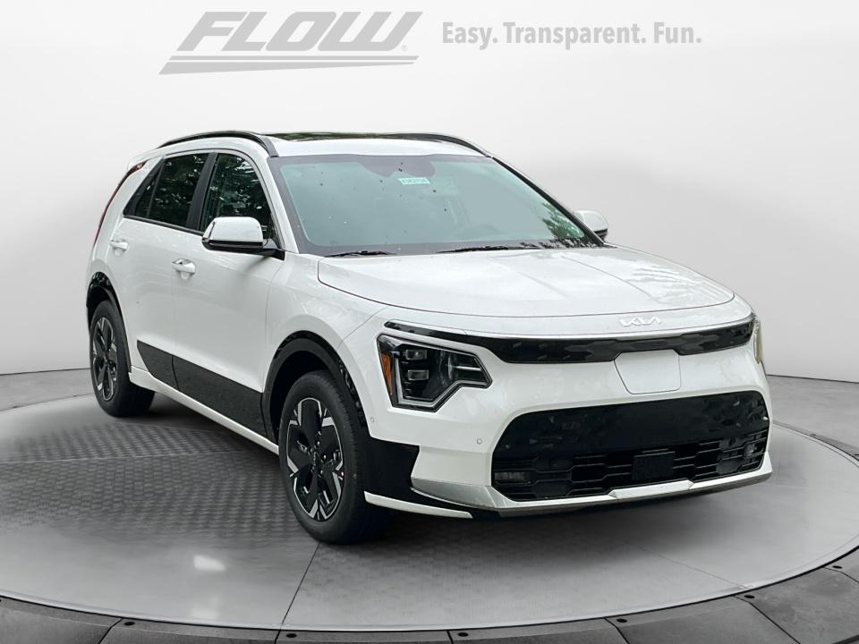 2025 Kia Niro Wave's photo