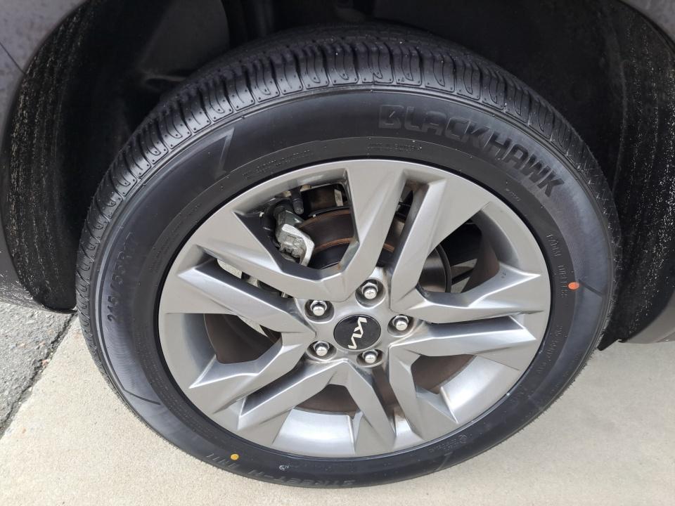 Used 2023 Kia Seltos SUV