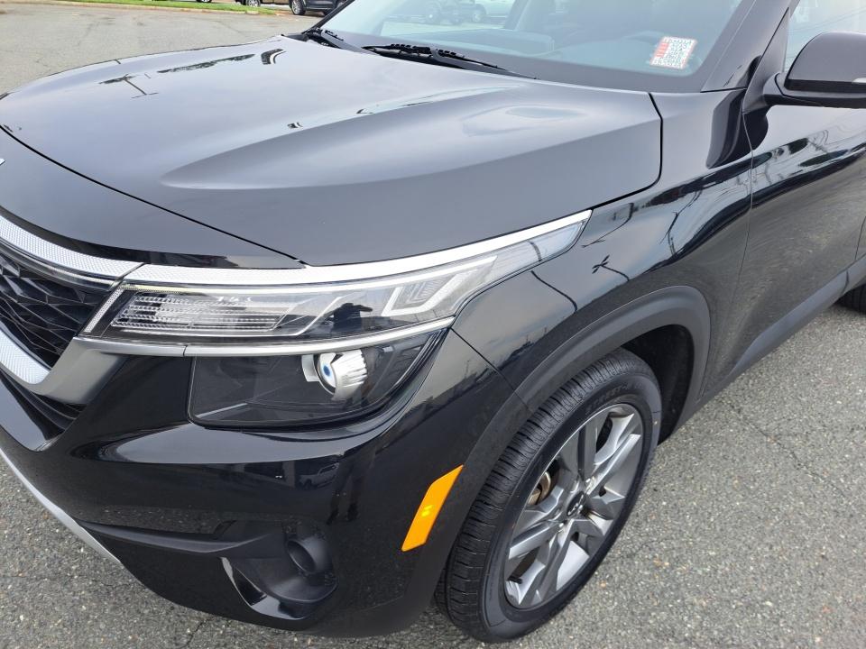 Used 2023 Kia Seltos SUV