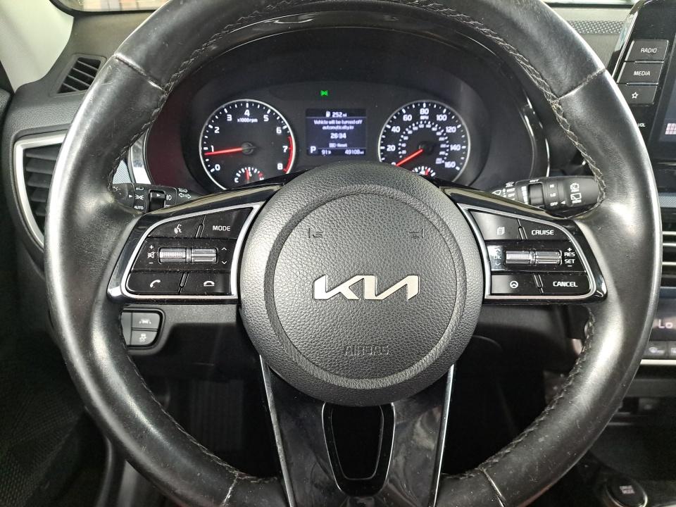 Used 2023 Kia Seltos SUV