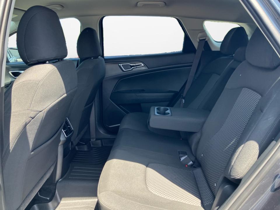 Used 2025 Kia Sportage Hybrid SUV