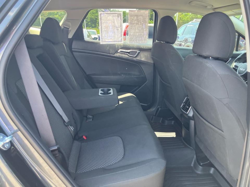 Used 2025 Kia Sportage Hybrid SUV