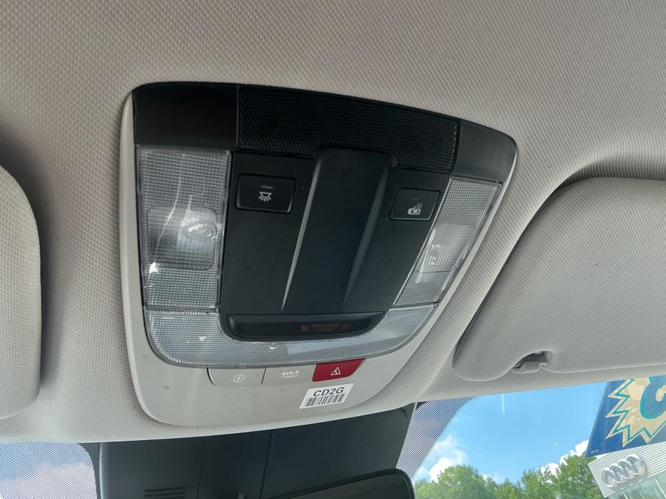 Used 2023 Kia Sorento Hybrid SUV