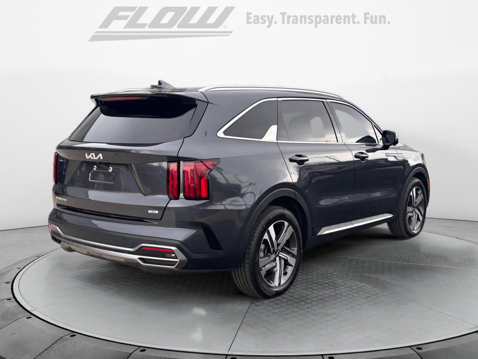 Used 2024 Kia Sorento Hybrid SUV
