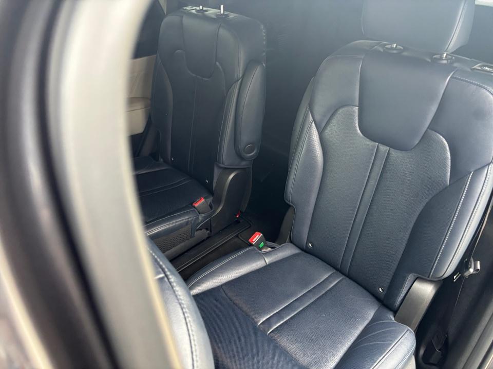 Used 2024 Kia Sorento Hybrid SUV