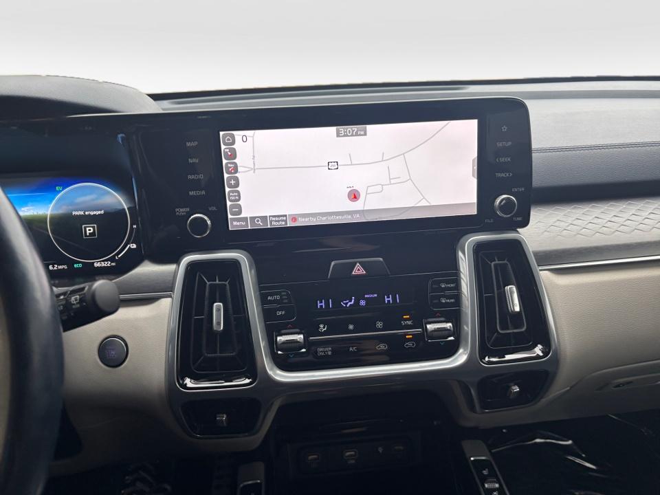 Used 2024 Kia Sorento Hybrid SUV