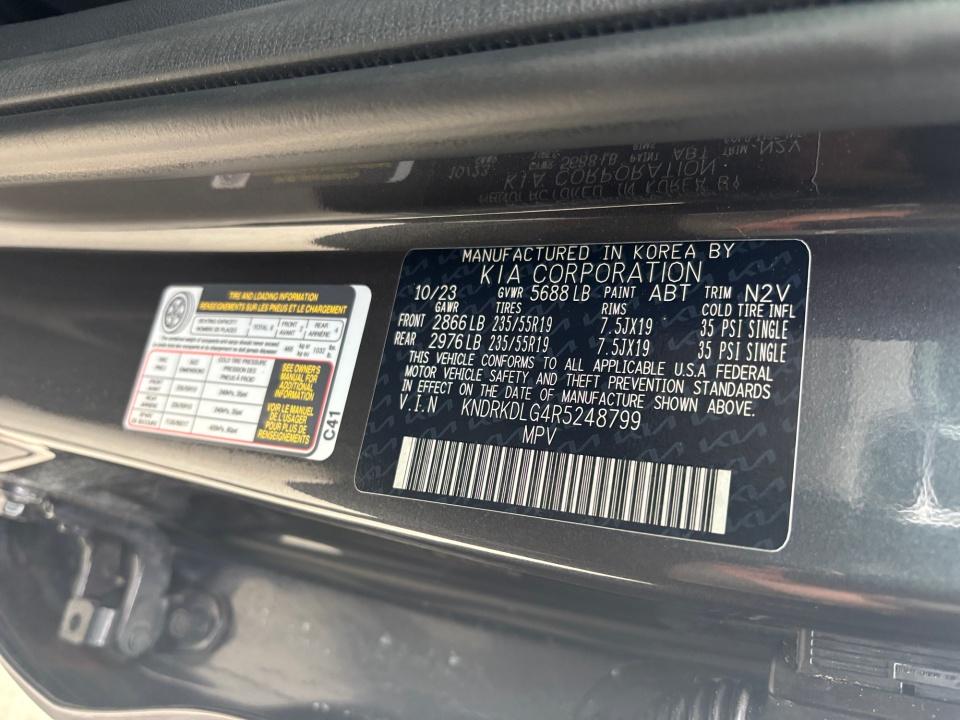 Used 2024 Kia Sorento Hybrid SUV