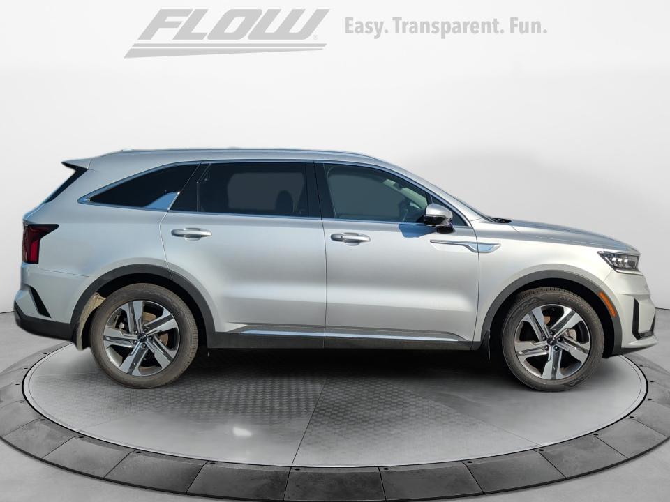 Used 2023 Kia Sorento Hybrid SUV