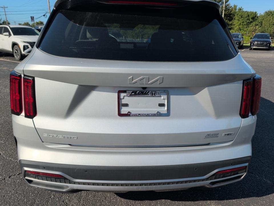 Used 2023 Kia Sorento Hybrid SUV