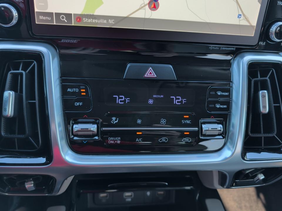Used 2023 Kia Sorento Hybrid SUV