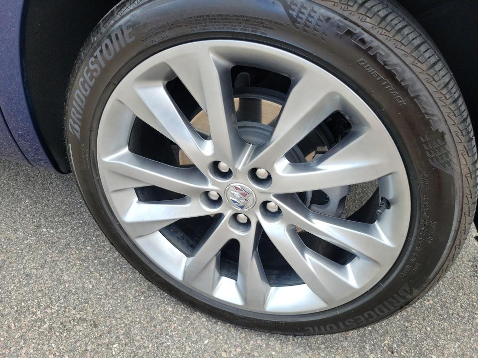 Used 2023 Buick Envision SUV