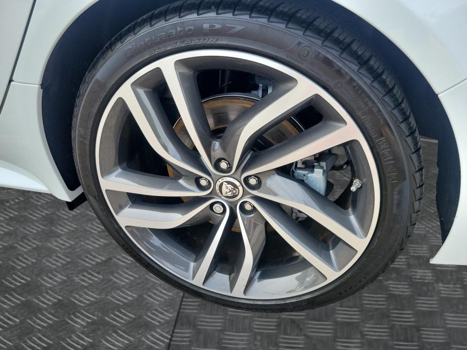 Used 2024 Jaguar XF Sedan