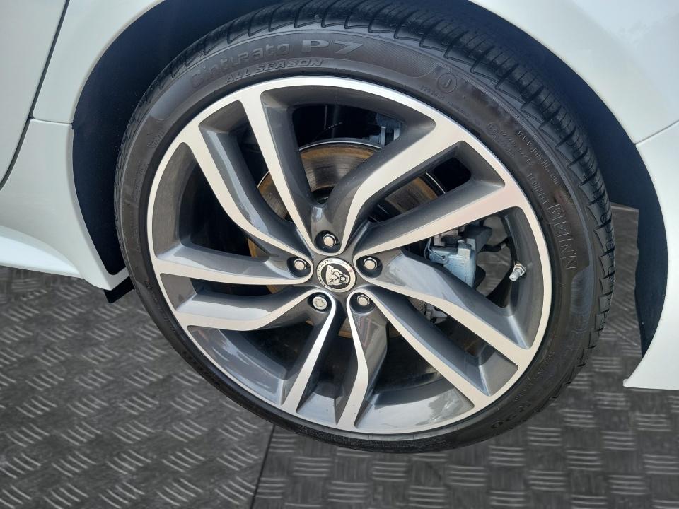 Used 2024 Jaguar XF Sedan