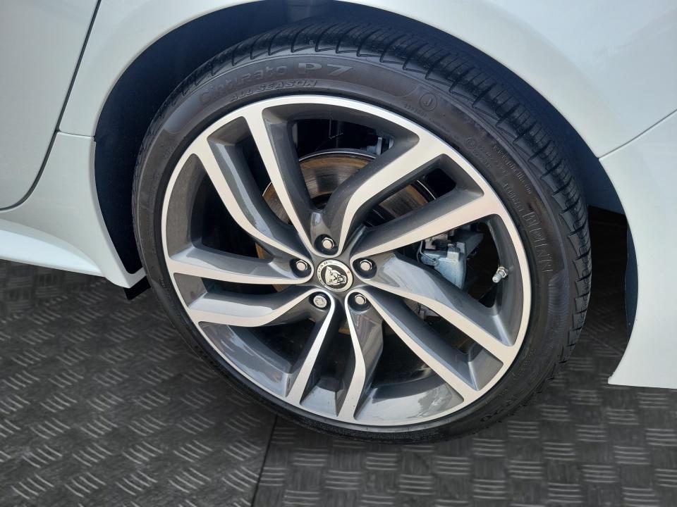 Used 2024 Jaguar XF Sedan