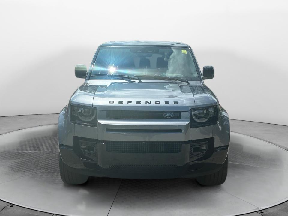 Used 2024 Land rover Defender SUV