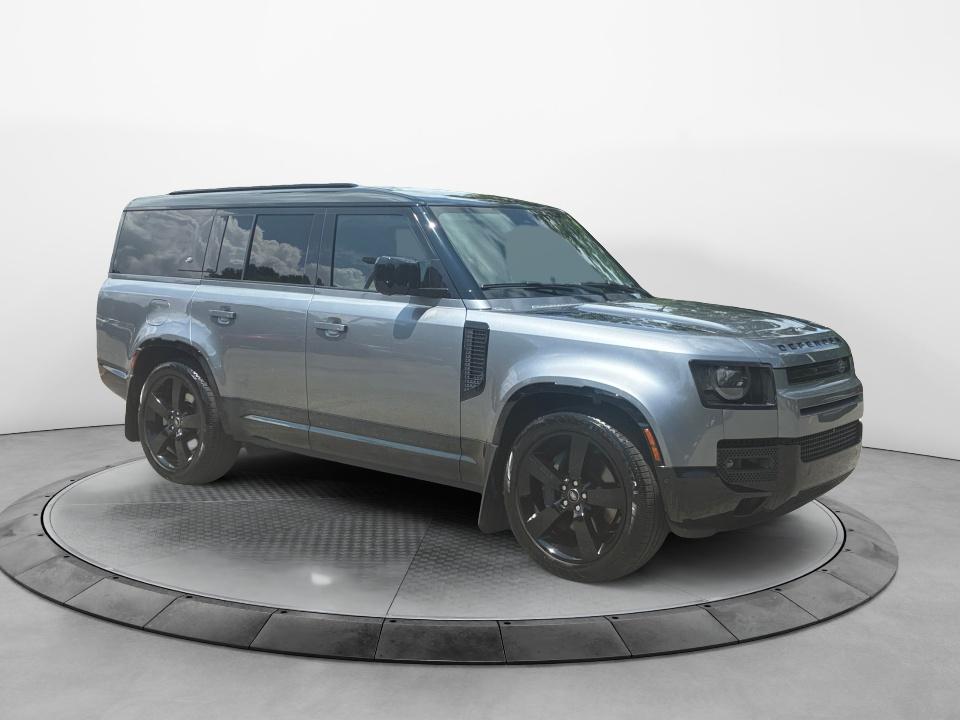 Used 2024 Land rover Defender SUV
