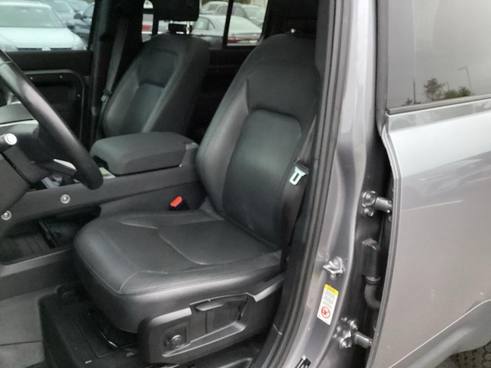 Used 2023 Land rover Defender SUV