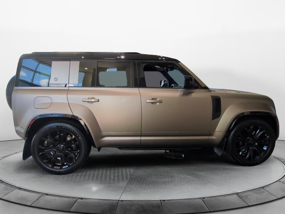 2026 Land Rover Defender | Flow Automotive Companies
