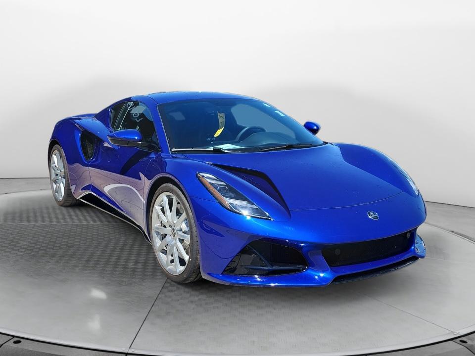 2025 Lotus Emira V6's photo
