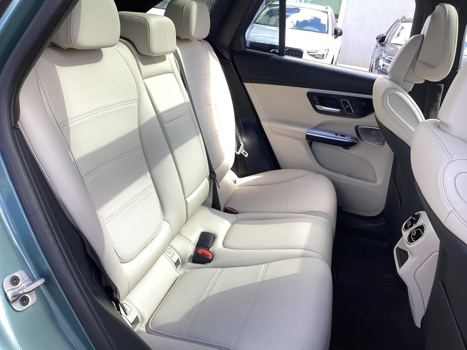 Used 2025 Mercedes-benz GLC 300 SUV