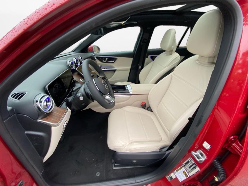2026 Mercedes-Benz GLC 300 | Flow Automotive Companies