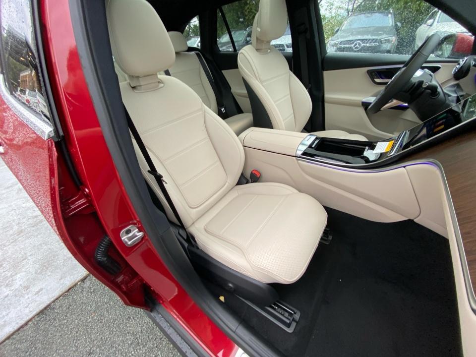 2026 Mercedes-Benz GLC 300 | Flow Automotive Companies