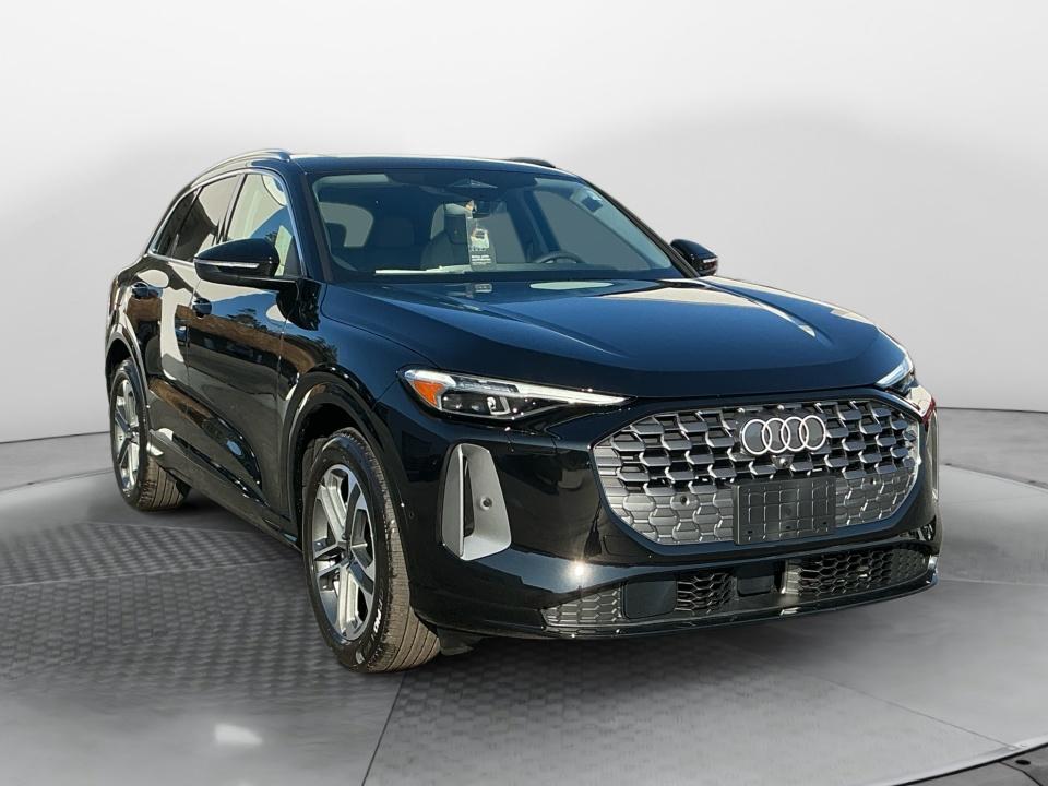 2025 Audi New Q5 Prestige's photo